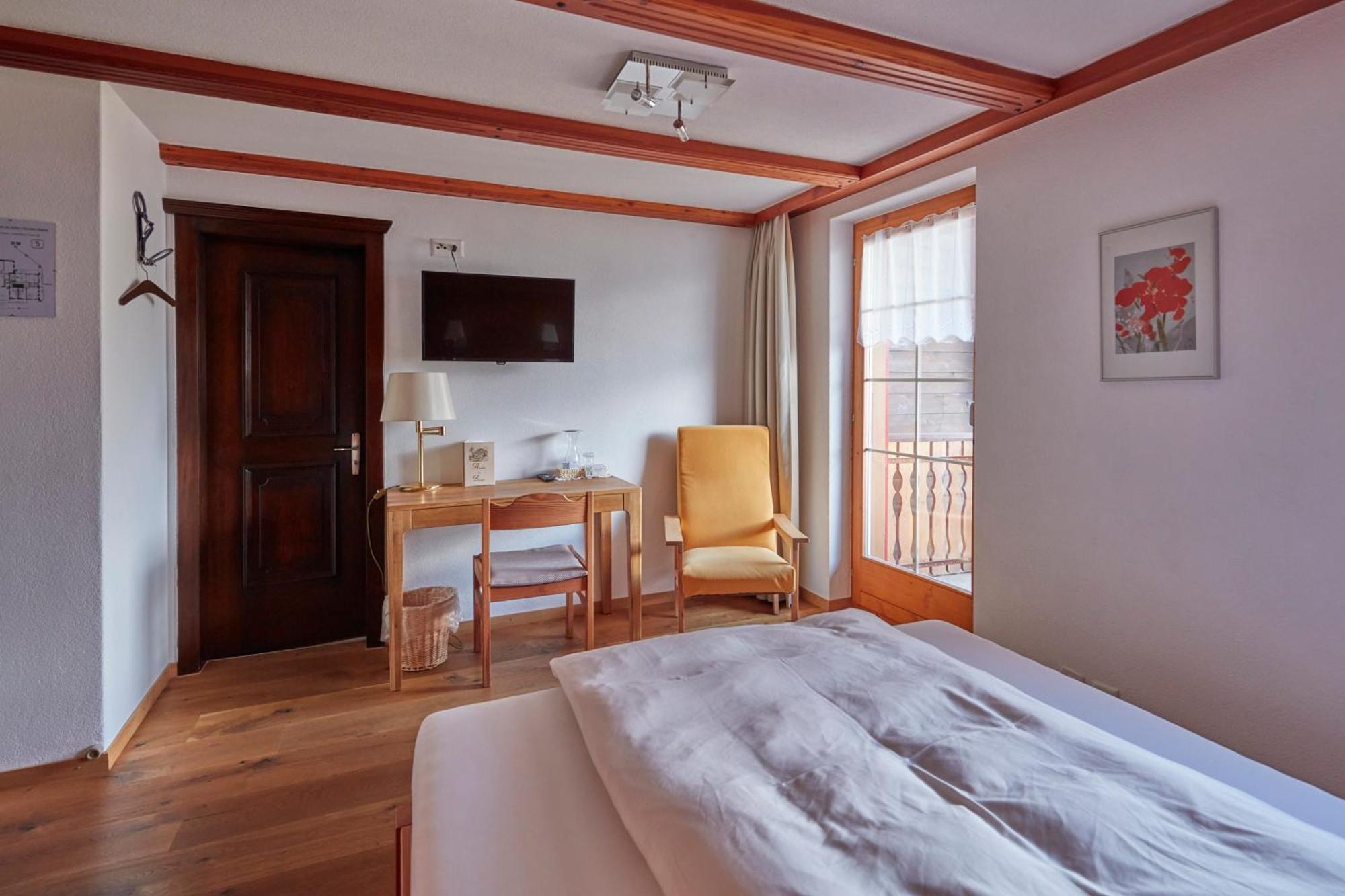 Hotel Alpenblick Zeneggen 외부 사진