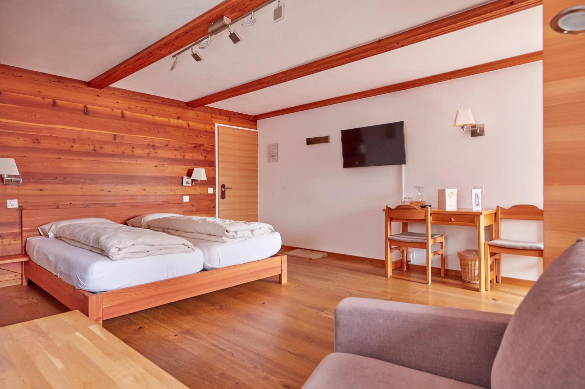 Hotel Alpenblick Zeneggen 외부 사진