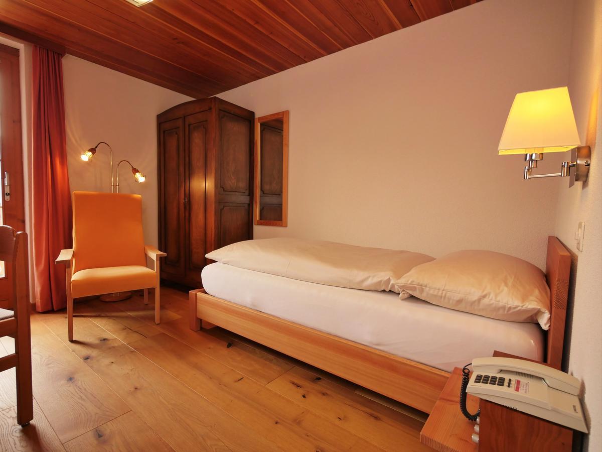 Hotel Alpenblick Zeneggen 외부 사진