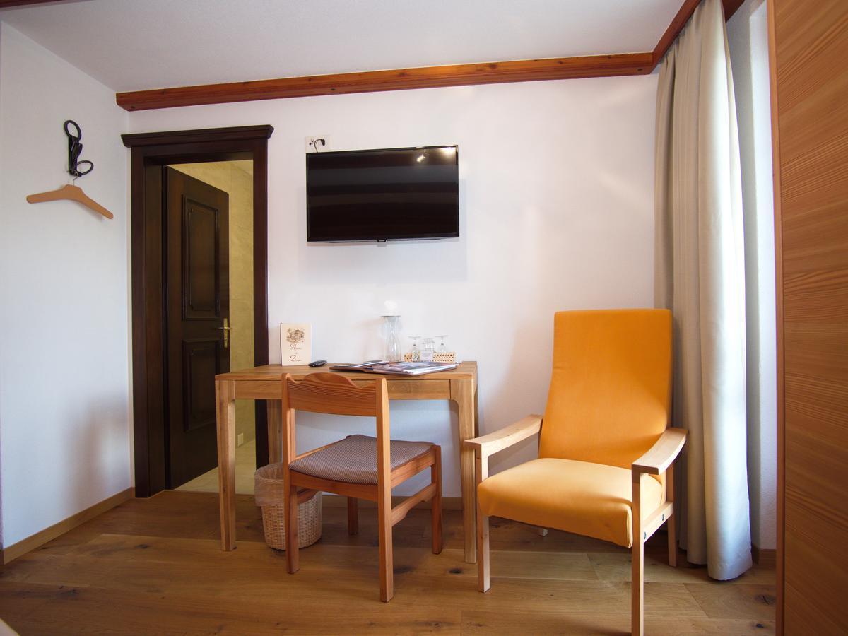 Hotel Alpenblick Zeneggen 외부 사진