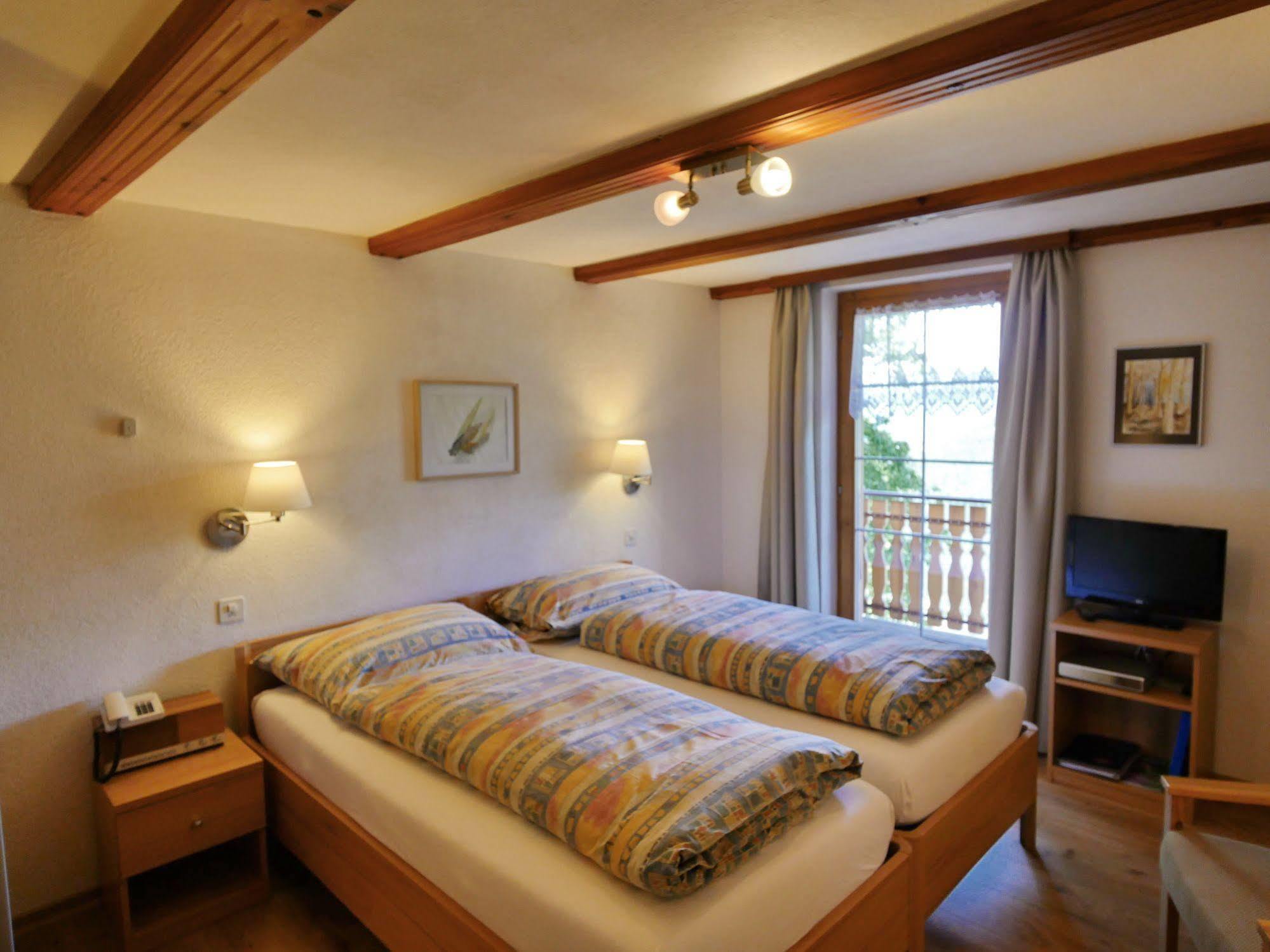 Hotel Alpenblick Zeneggen 외부 사진